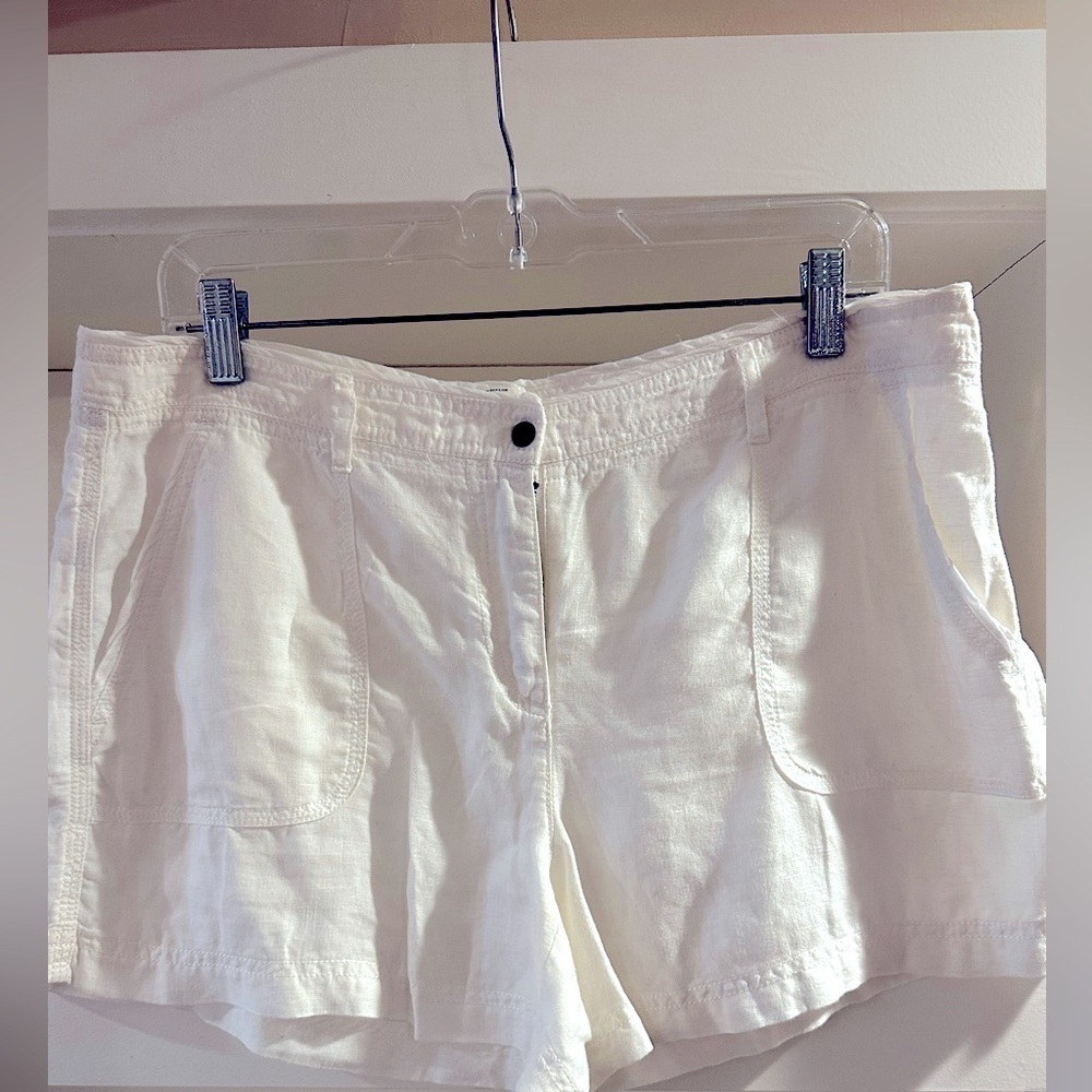 Loft white shorts.